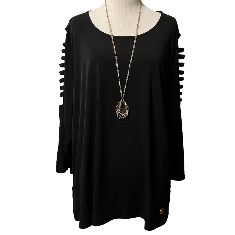 Tahari black scoop neck top, three-quarter sleeves, open area at arms, new, 1X